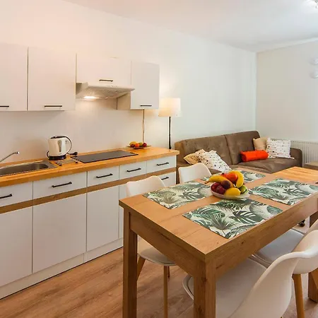 Apartament Brazowy Apartmán *